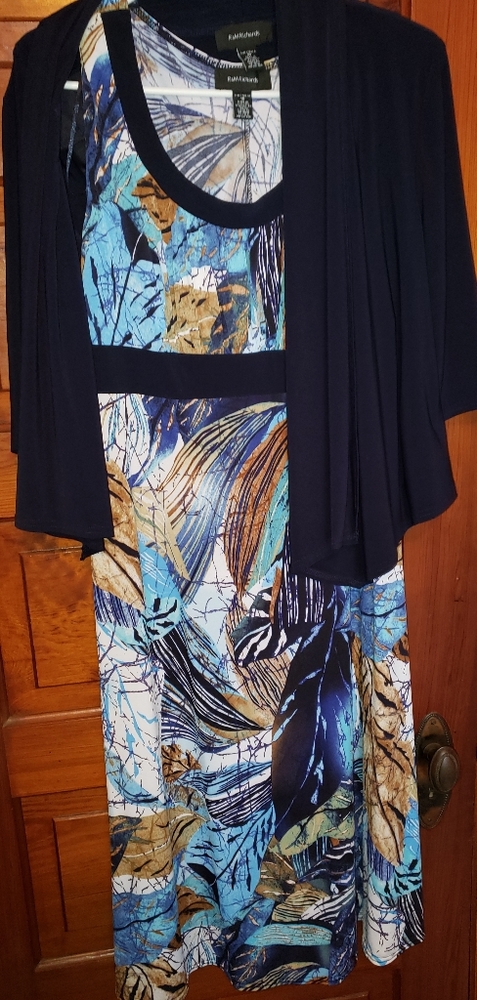 R&M Richards, size 10. Dress with matching jacket